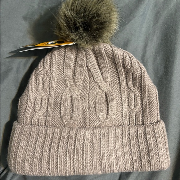 Carhartt Mauve Cable Knit Beanie - Picture 2 of 4